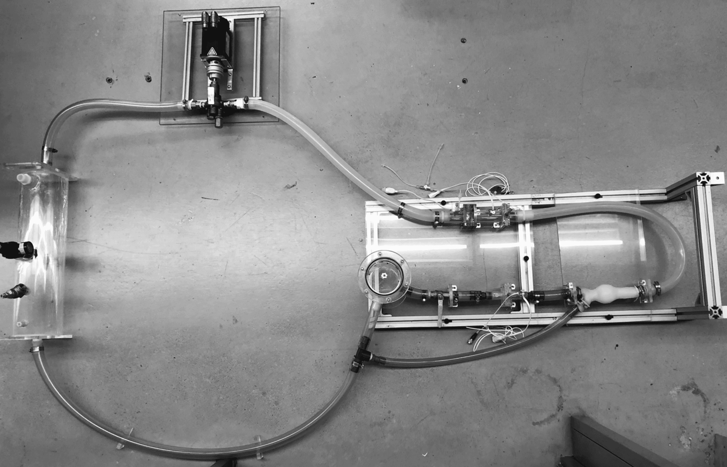 In vitro cardiovascular flow benchtop system